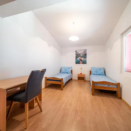 Sunny Apartment